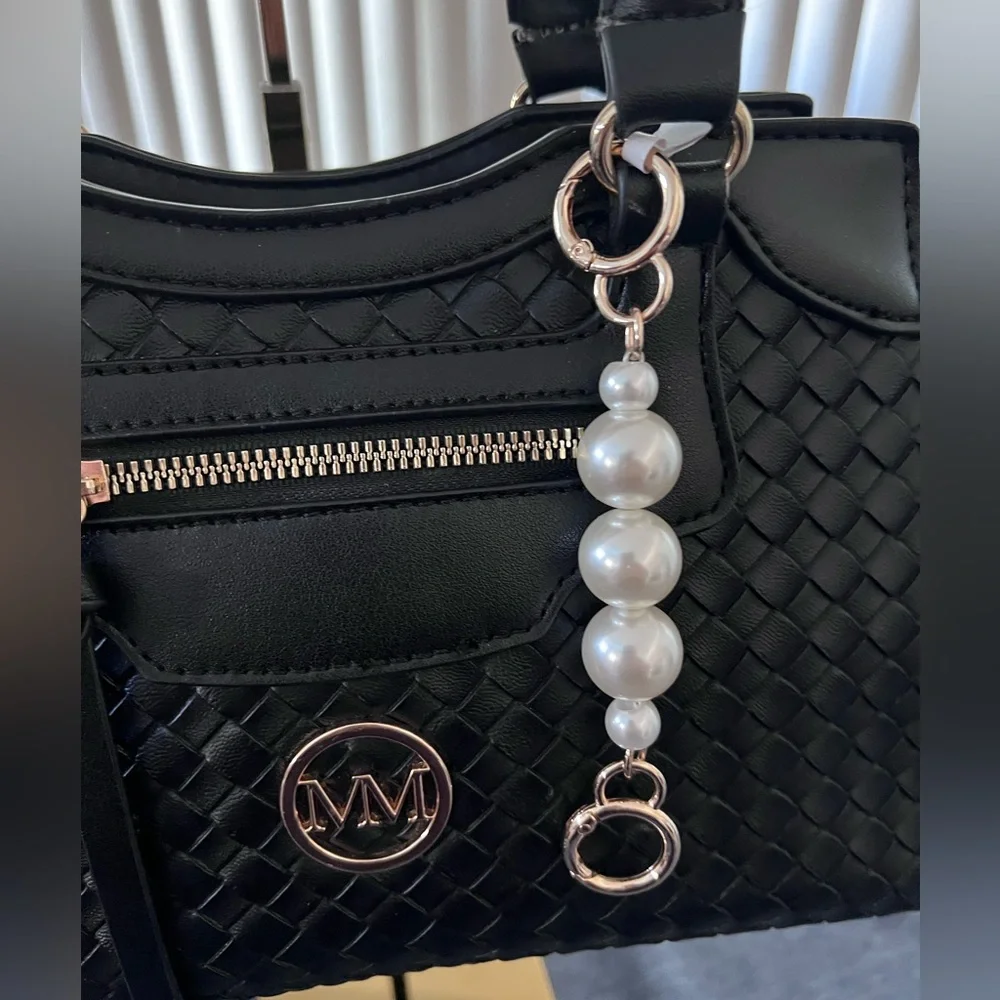 CHAIN EXTENDER Pearls & Gold  Adds 5.5” to Your Bag Strap or Bag Charm Clip - Picture 6 of 7